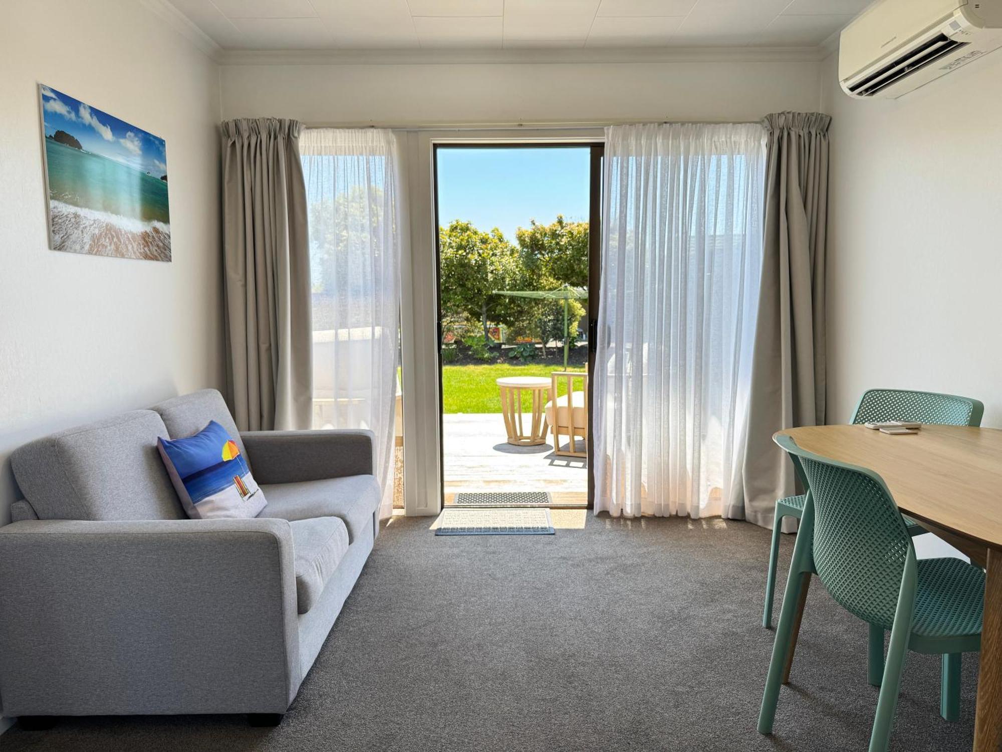 Tahuna Beach Holiday Park 넬슨 외부 사진